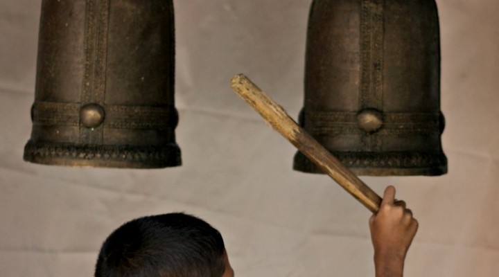 Sul riappropriarsi dei ritmi lenti dentro ad un tempio